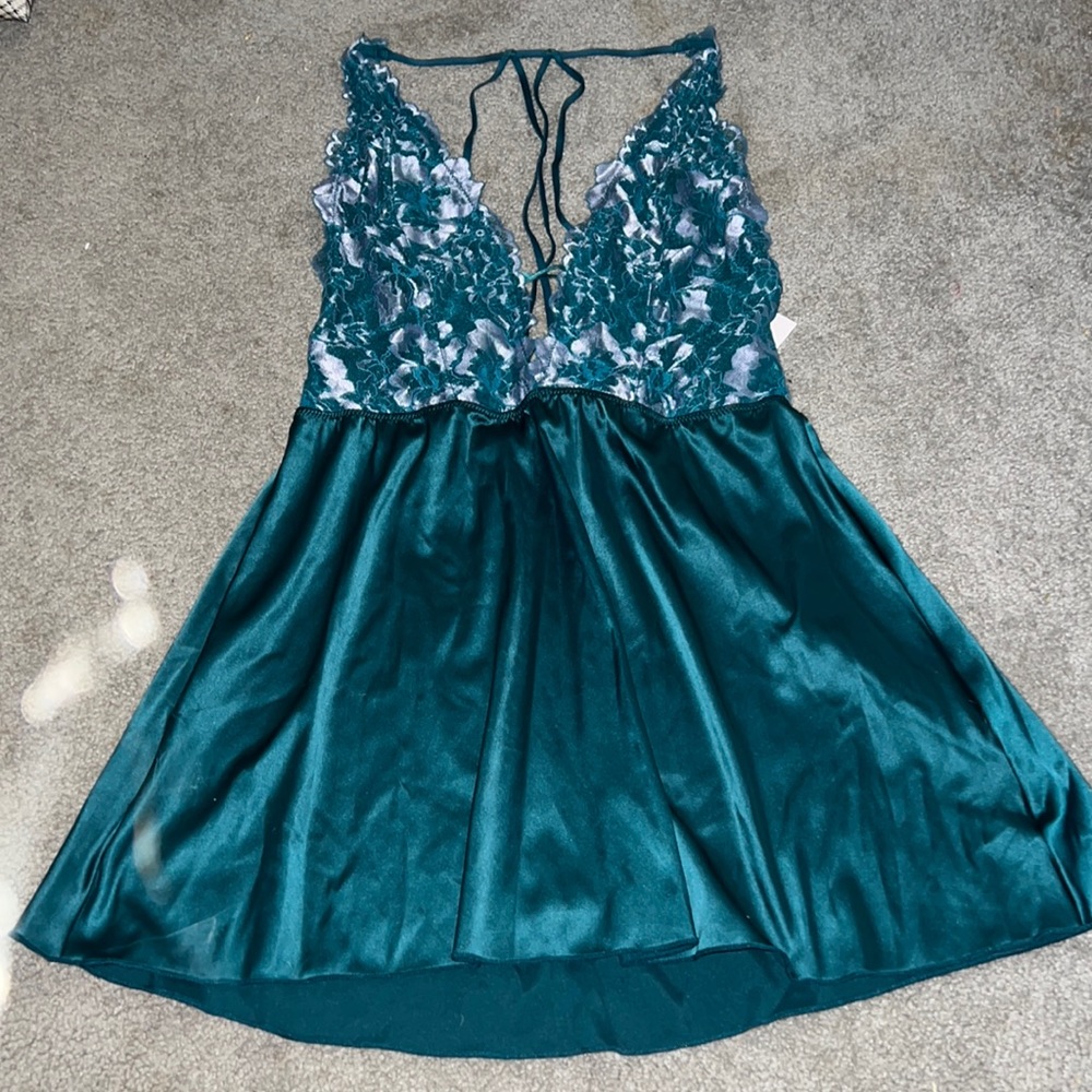 Woman’s babydoll